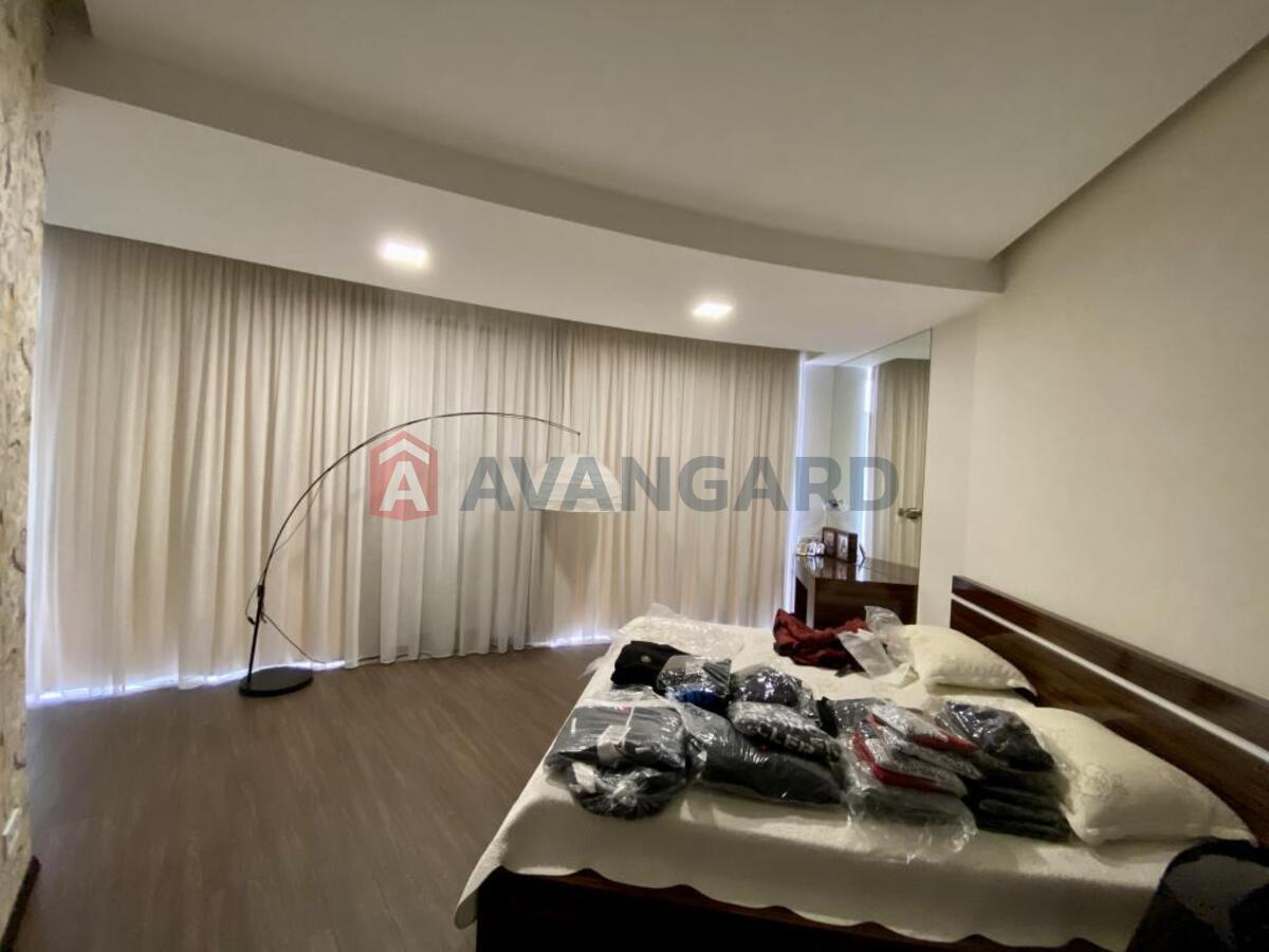 4 ��. ��������, 160/-/25 ��. �., 8/12 ������ ���� 2