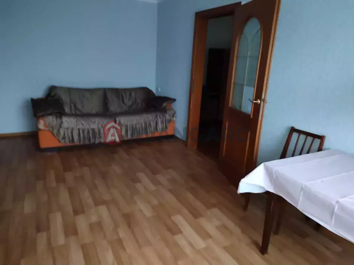 3 . , 67/-/6 . ., 5/9   9