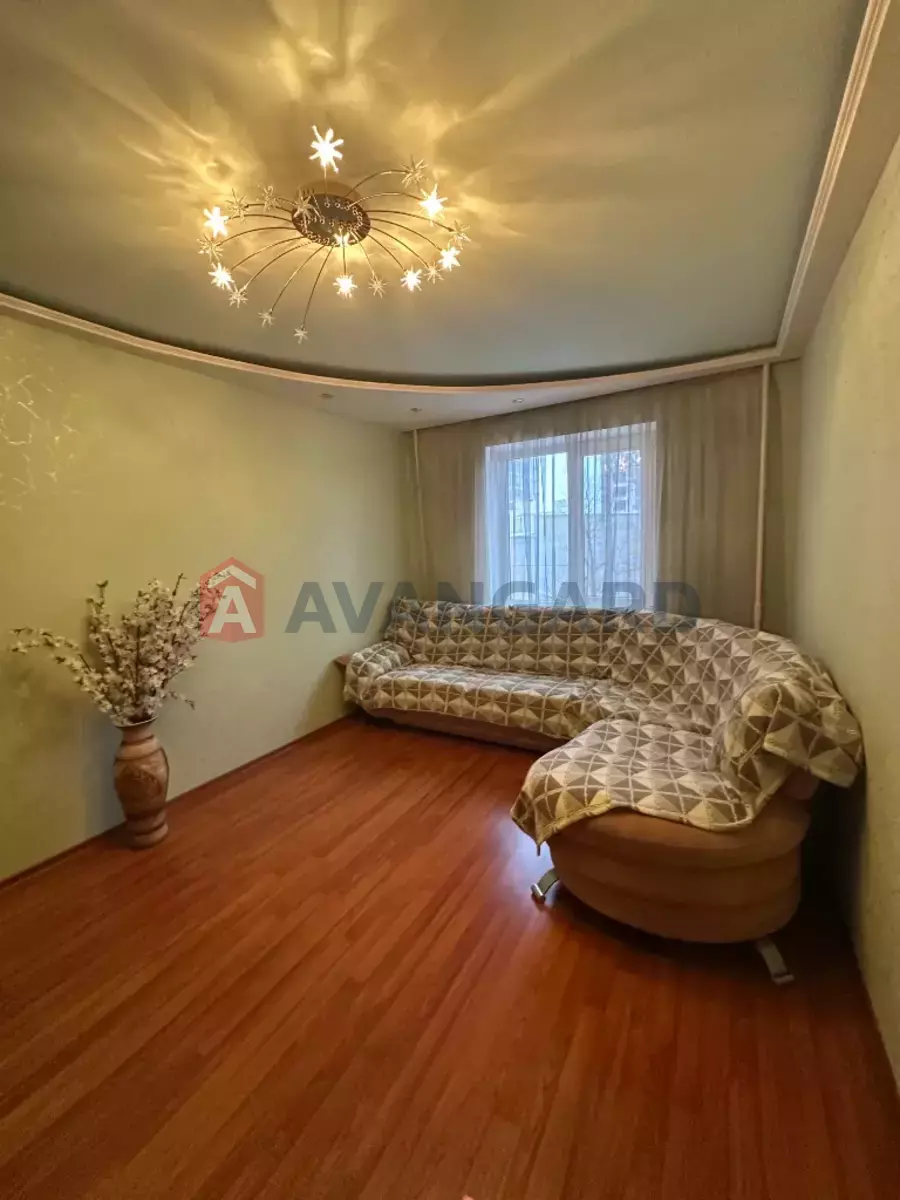 3 ��. ��������, 75/-/- ��. �., 3/9 ������ ���� 3