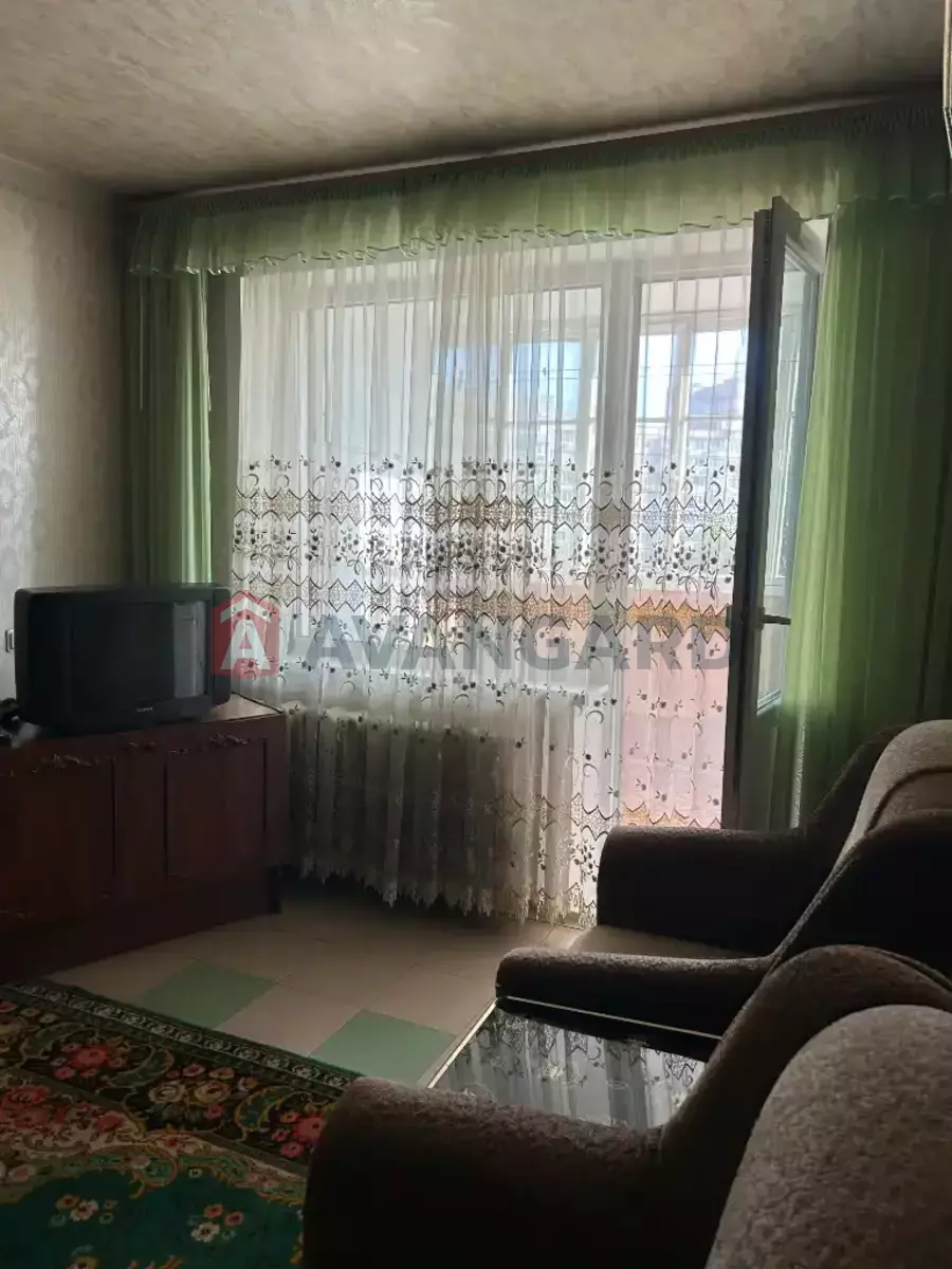 2 ��. ��������, 46/-/- ��. �., 7/9 ������ ���� 4