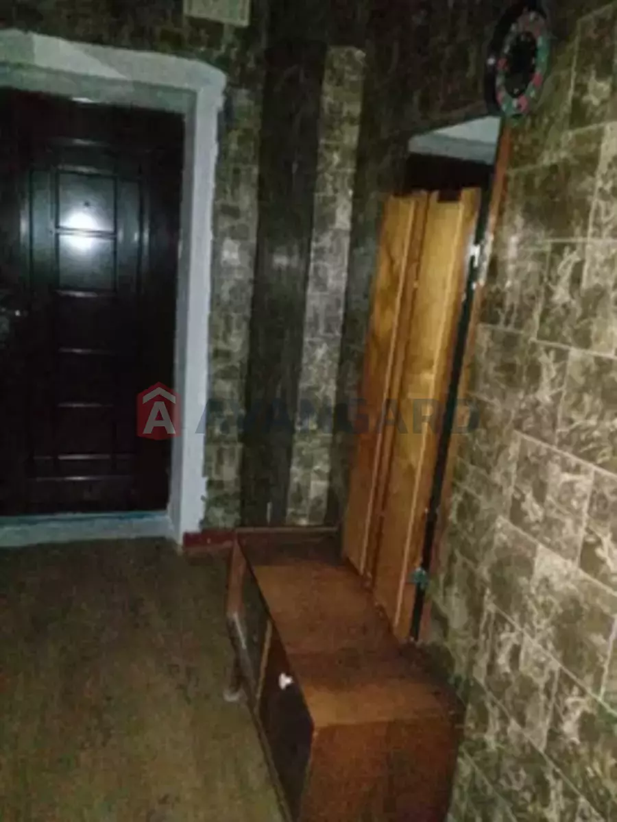 2 ��. ��������, 50/-/7 ��. �., 2/2 ������ ���� 10