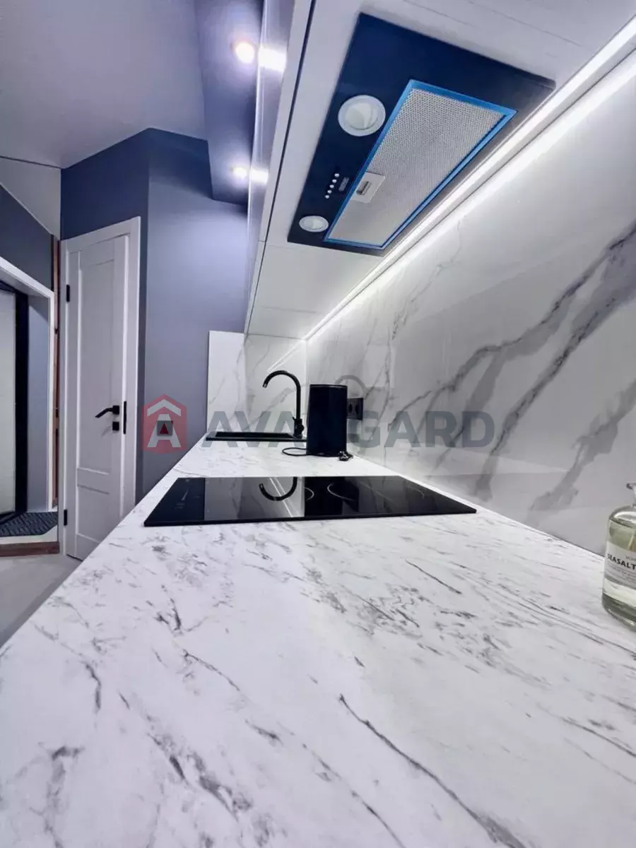 1 . , 20/-/5 . ., 8/10   6