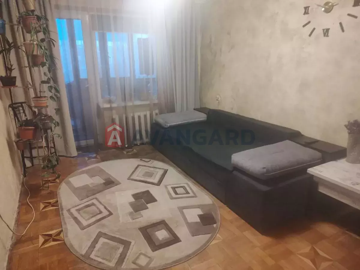 1 ��. ��������, 52/-/5 ��. �., 7/9 ������ ���� 1