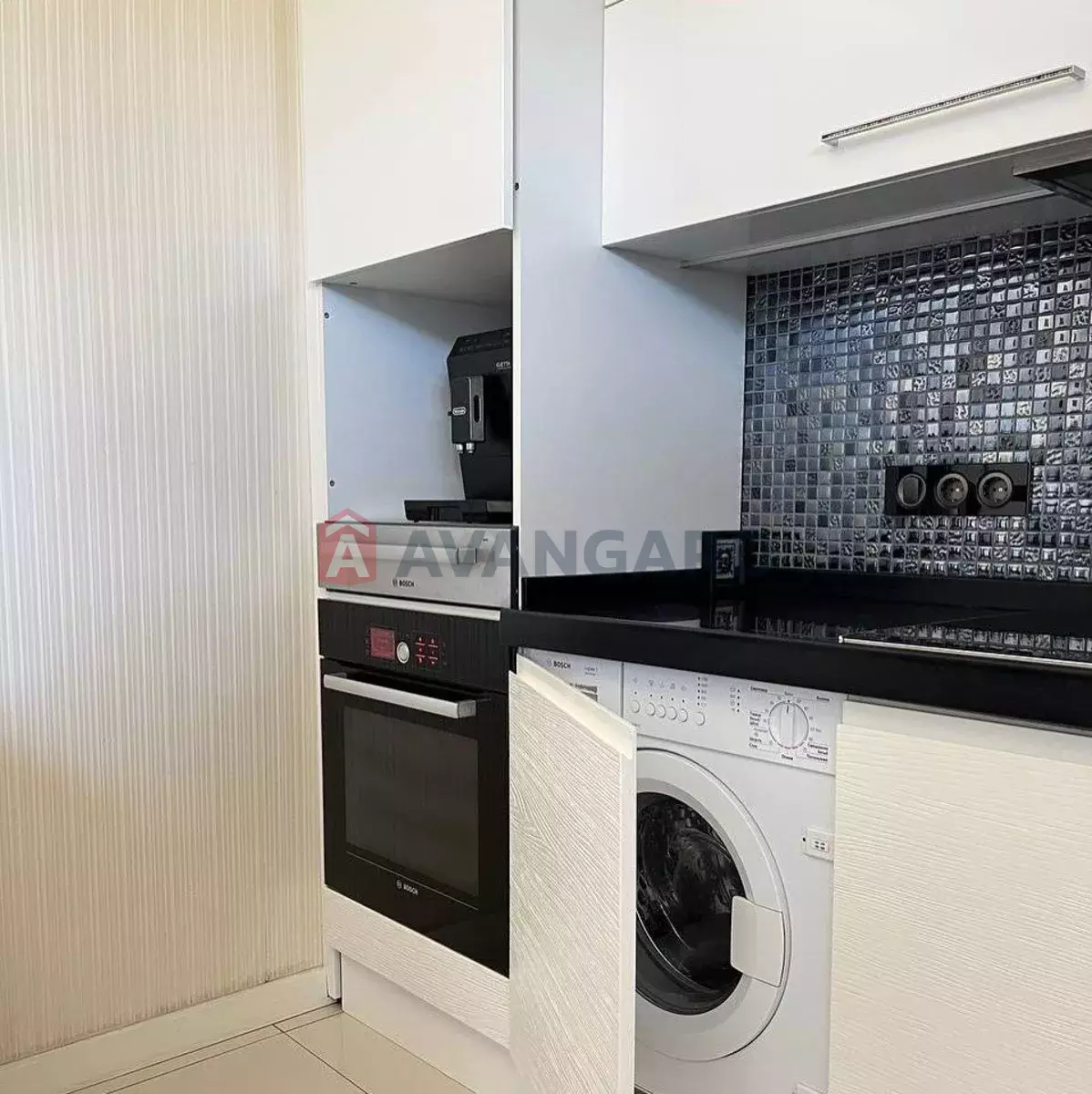 4 ��. ��������, 140/-/15 ��. �., 3/18 ������ ���� 16