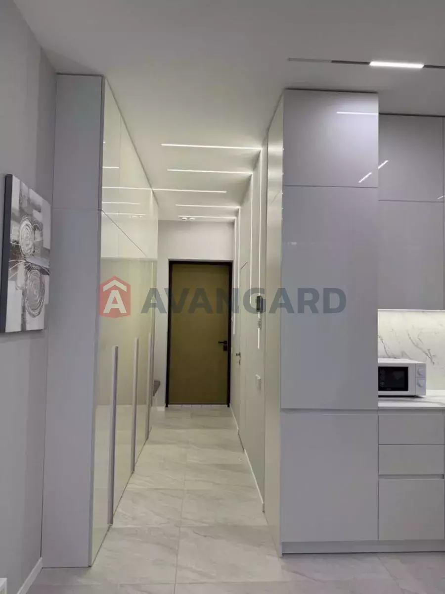 1 ��. ��������, 38/-/8 ��. �., 3/37 ������ ���� 4