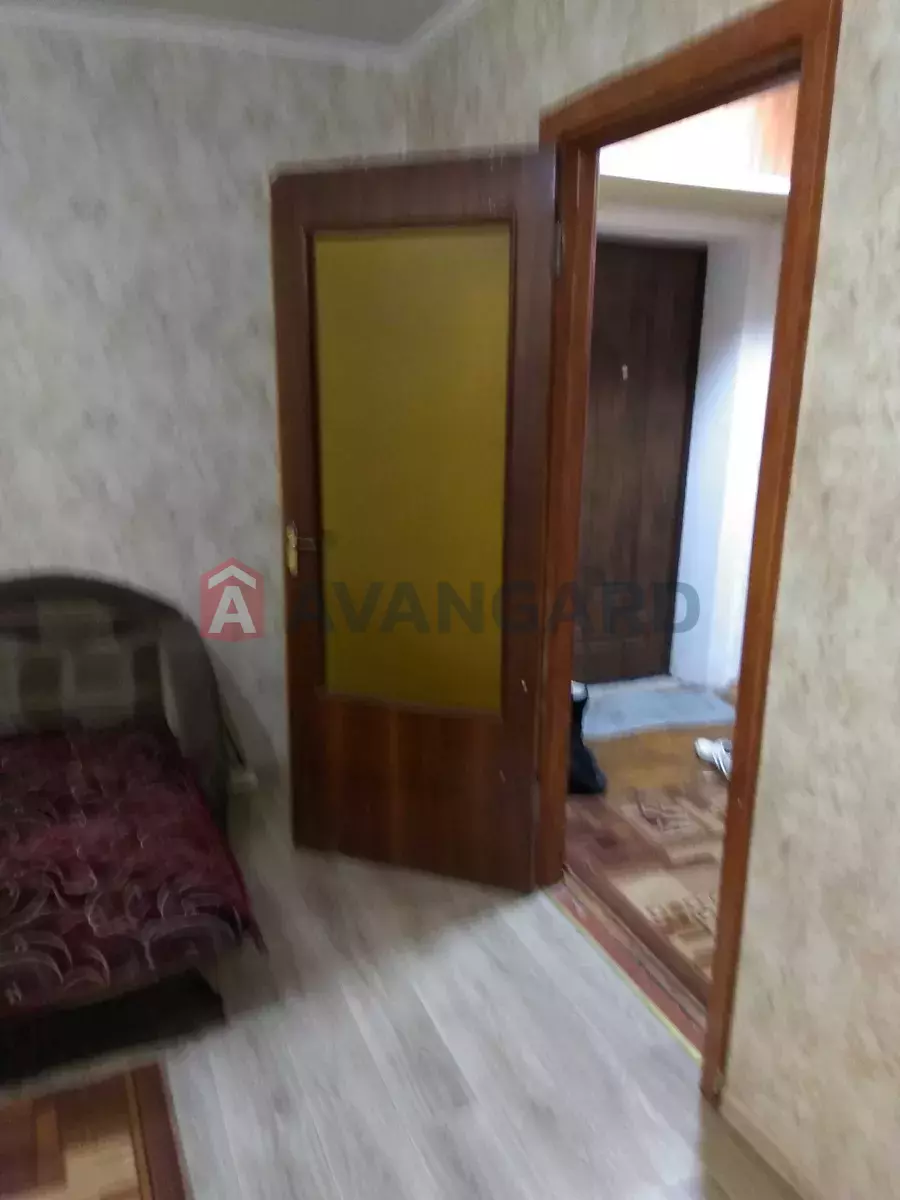 1 ��. ��������, 32/-/6 ��. �., 2/5 ������ ���� 4