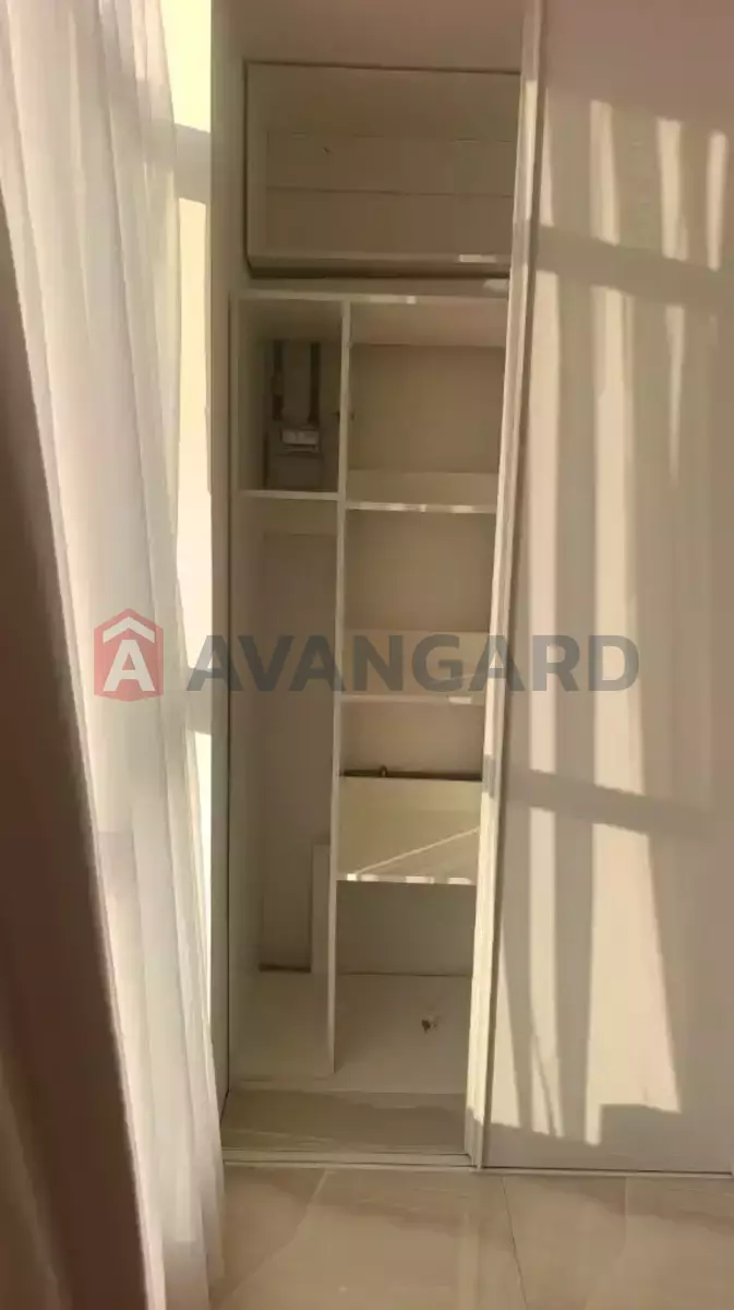 2 ��. ��������, 56/-/18 ��. �., 10/12 ������ ���� 15
