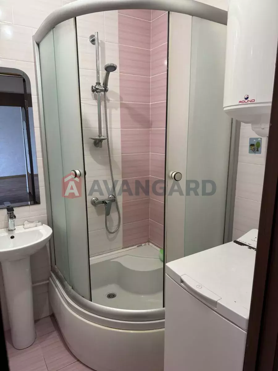 3 ��. ��������, 60/-/7 ��. �., 7/9 ������ ���� 9