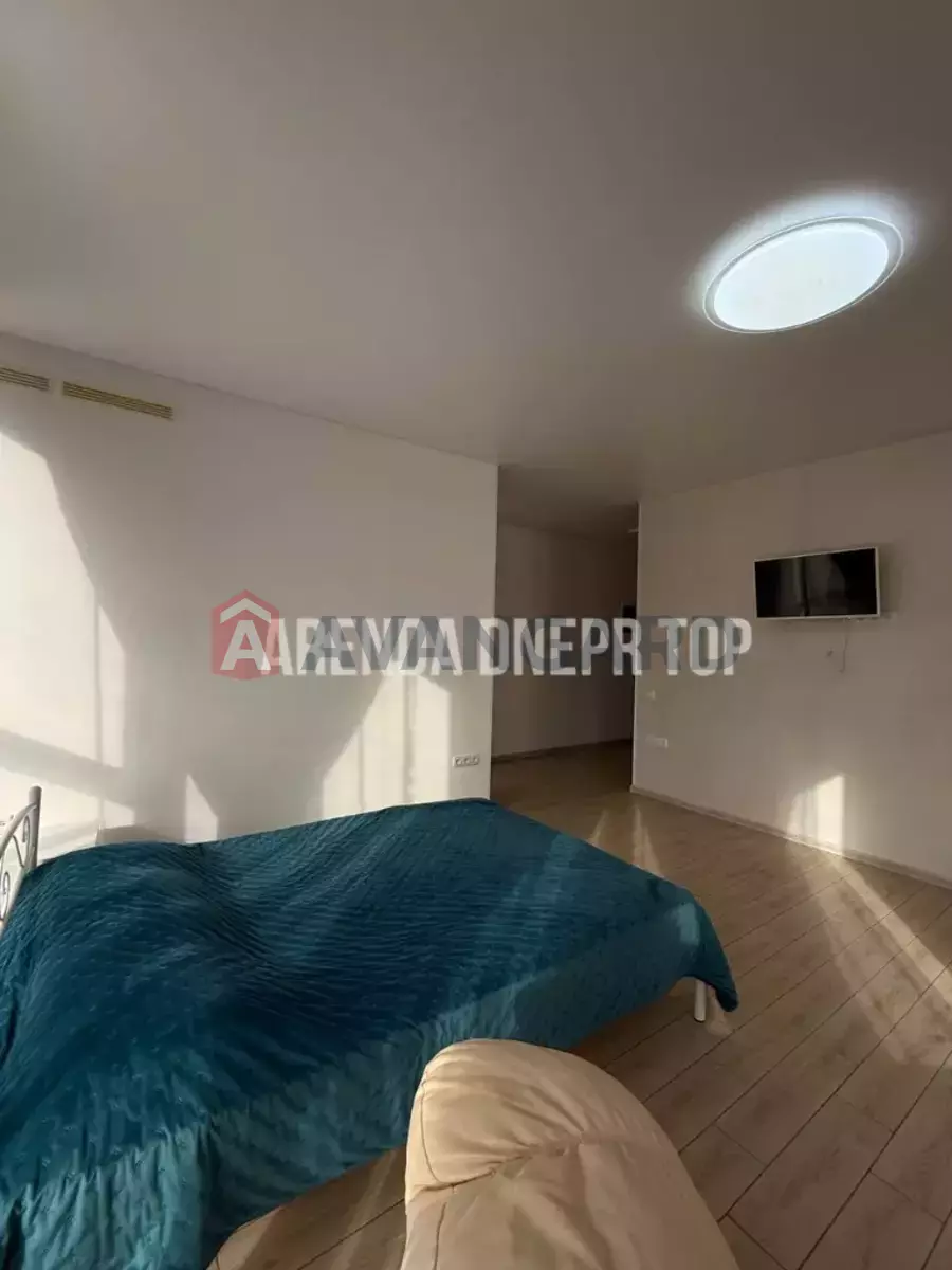 1 . , 44/-/- . ., 3/5   12