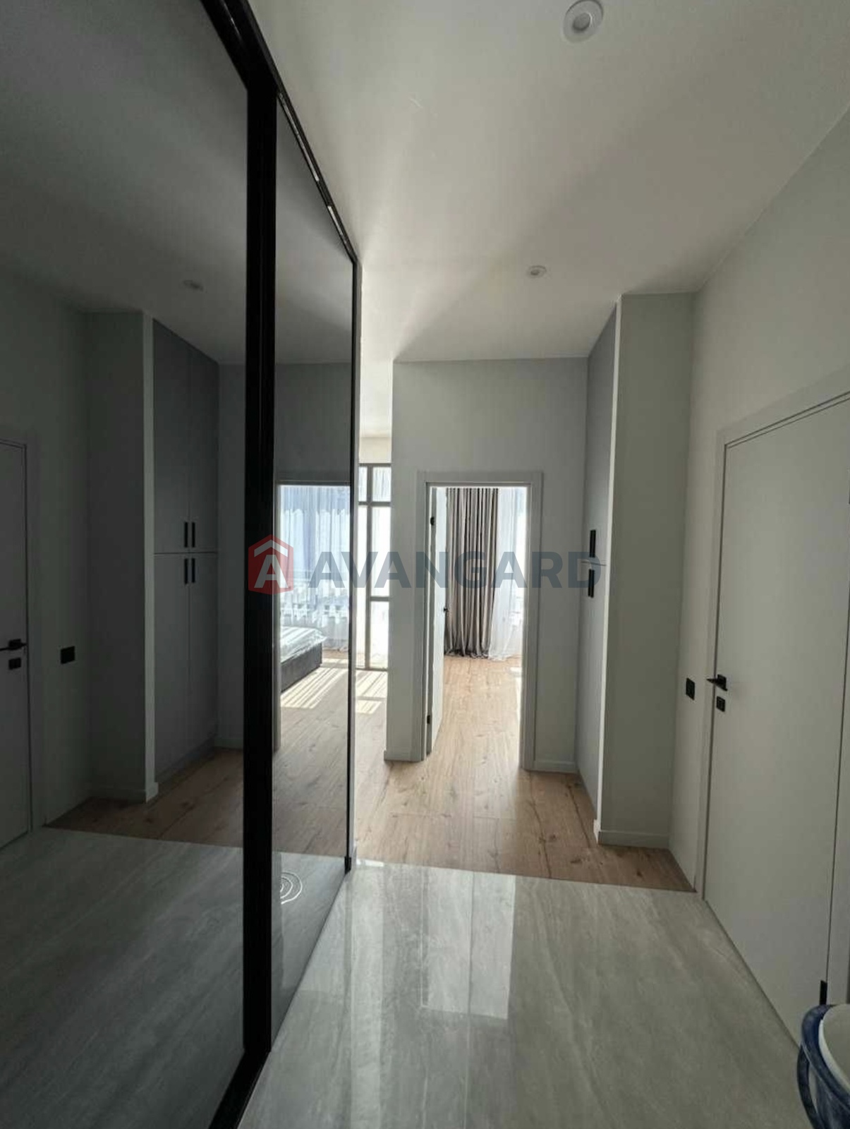 2 ��. ��������, 42/22/- ��. �., 1/12 ������ ���� 6