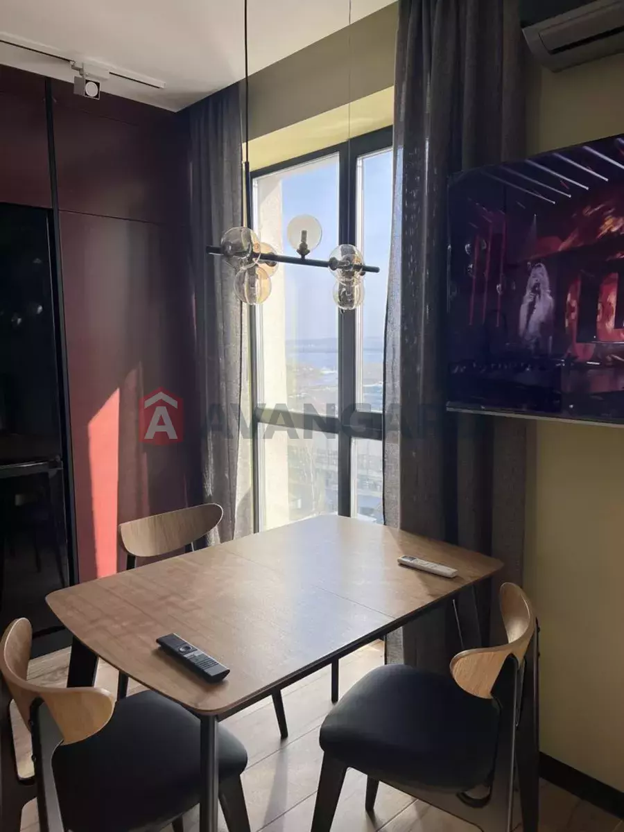 1 ����. ��������, 45/47/12 ��. �., 15/16 ���� ���� 10