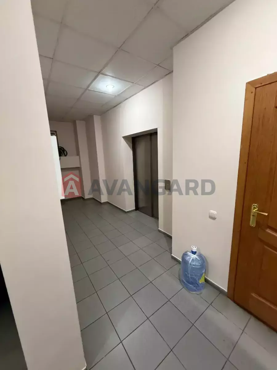 2 ��. ��������, 70/-/20 ��. �., 8/10 ������ ���� 13