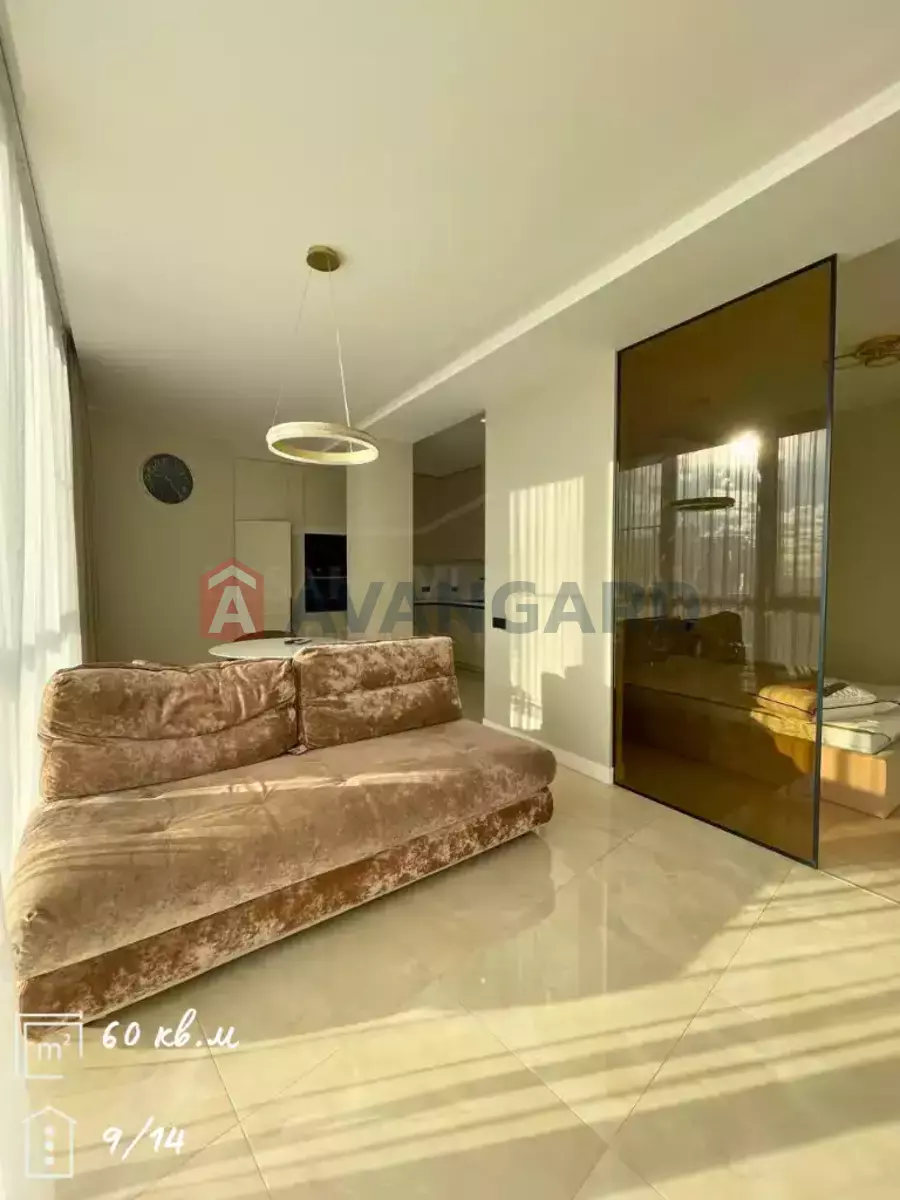 1 ��. ��������, 60/-/- ��. �., 9/14 ������ ���� 2