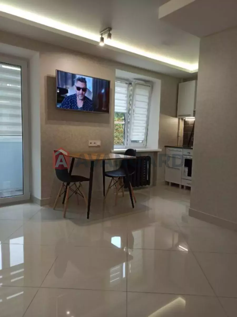 1 . , 33/-/9 . ., 3/5   2