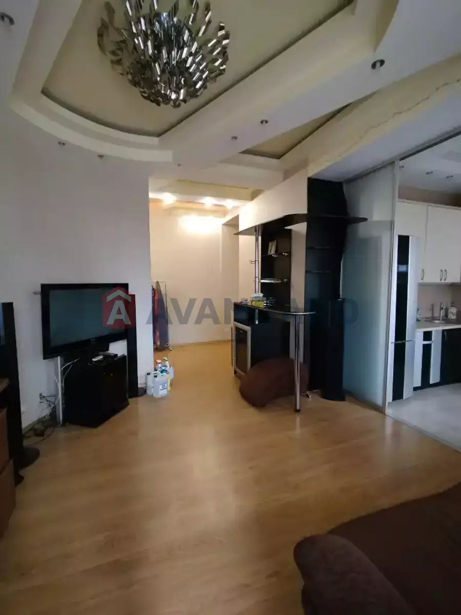 1 ��. ��������, 53/-/20 ��. �., 3/3 ������ ���� 2