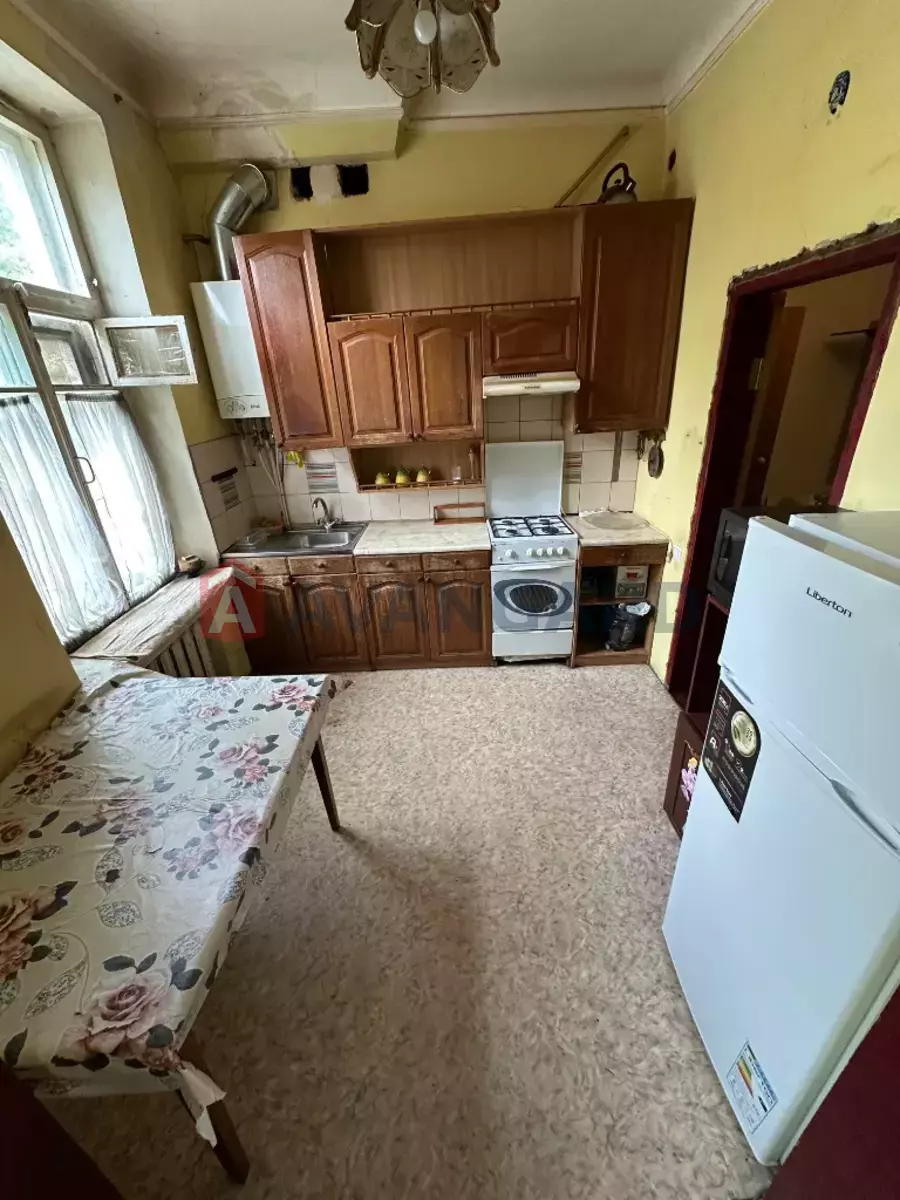 3 . , 50/-/8 . ., 2/2   1