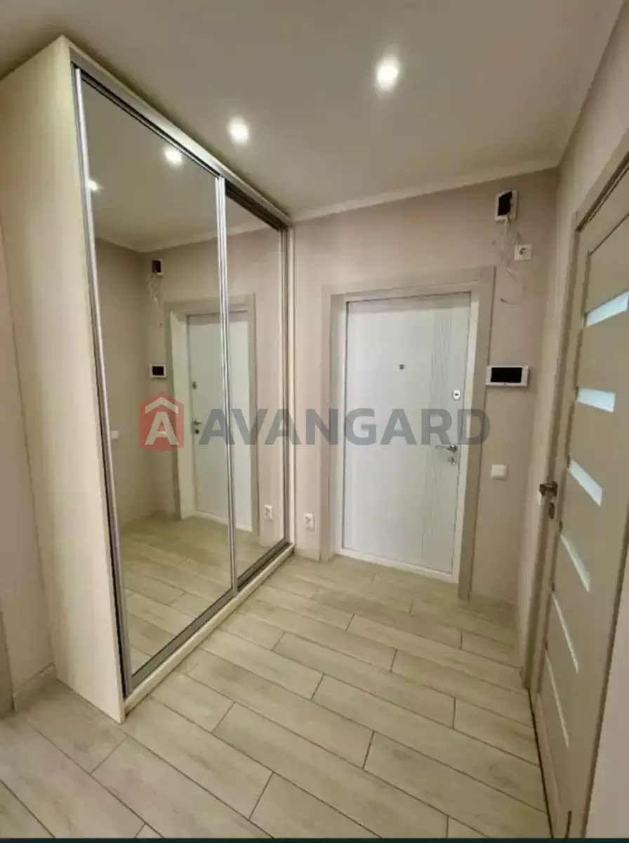 1 ����. ��������, 46/-/9 ��. �., 4/9 ���� ���� 5