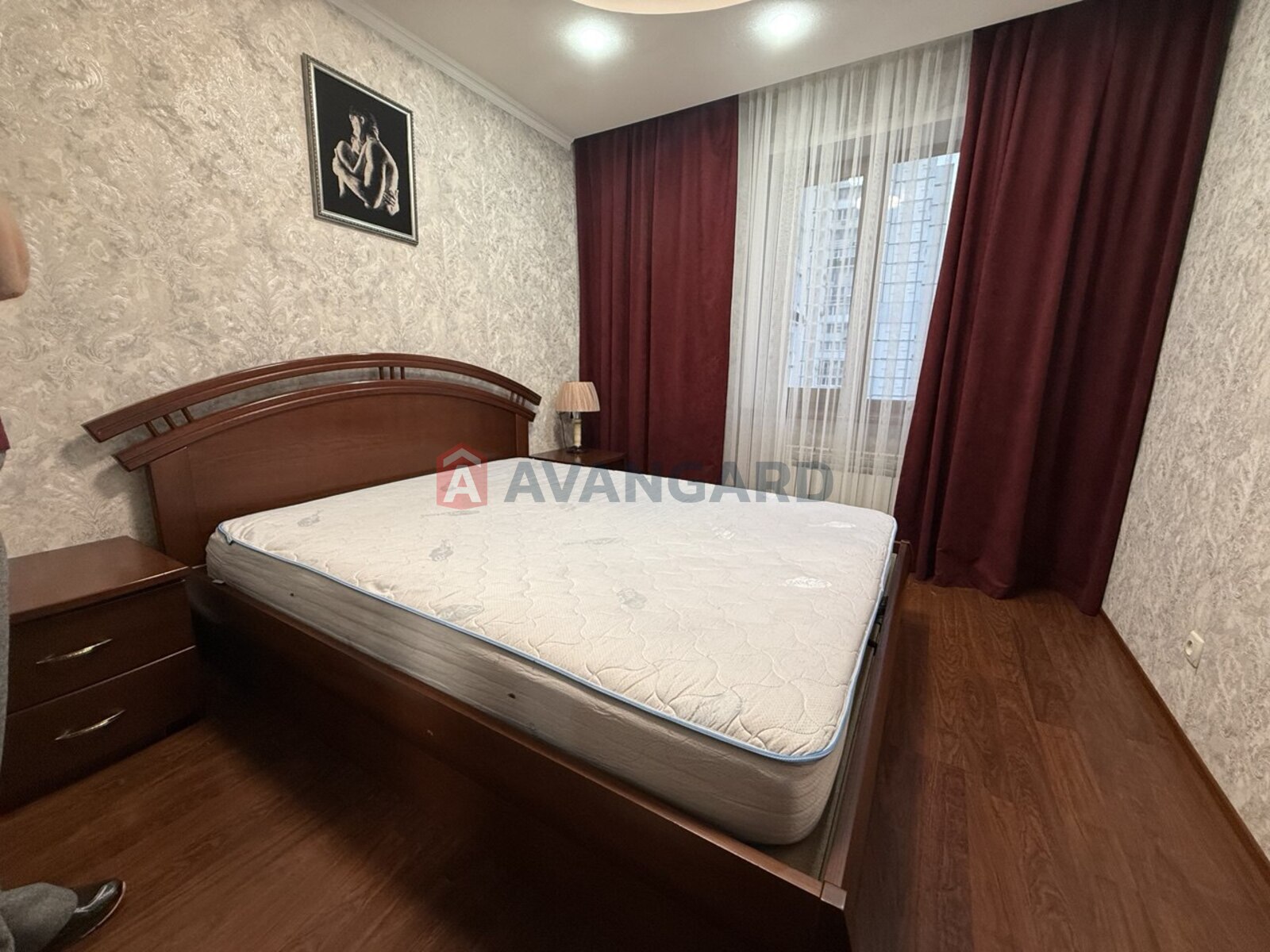 3 ����. ��������, 68/-/12 ��. �., 7/16 ���� ���� 15