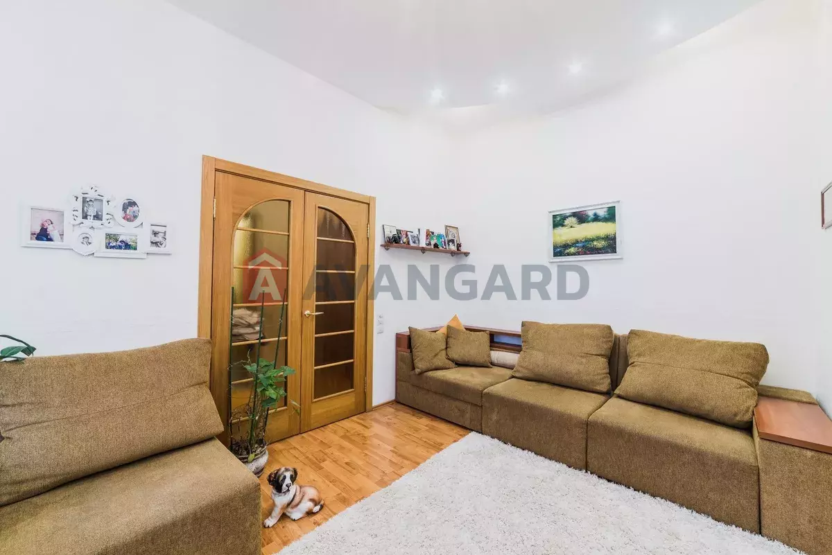 3 ����. ��������, 77/-/17 ��. �., 3/4 ���� ���� 13