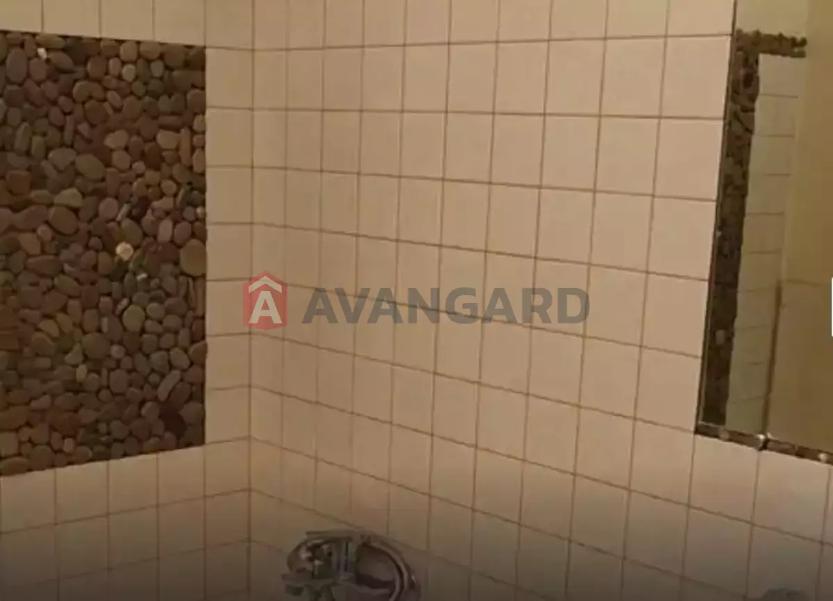 1 ����. ��������, 50/38/12 ��. �., 10/17 ���� ���� 12