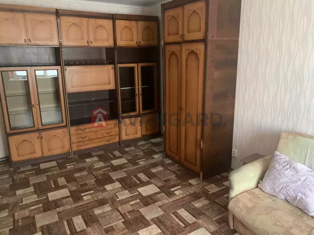 2 ����. ��������, 51/-/10 ��. �., 1/9 ���� ���� 3