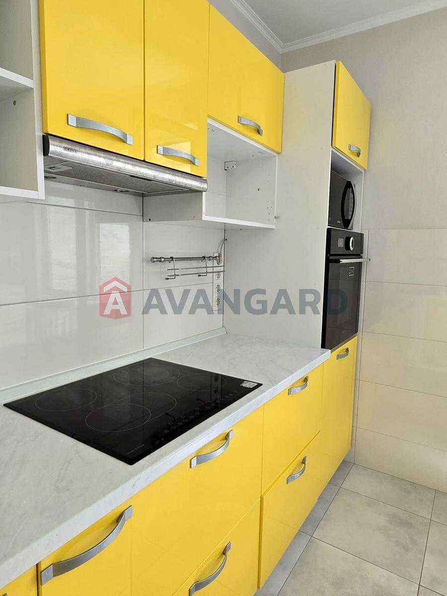 1 ��. ��������, 44 / 18 / 10 ��. �., 10/22 ������ ���� 6