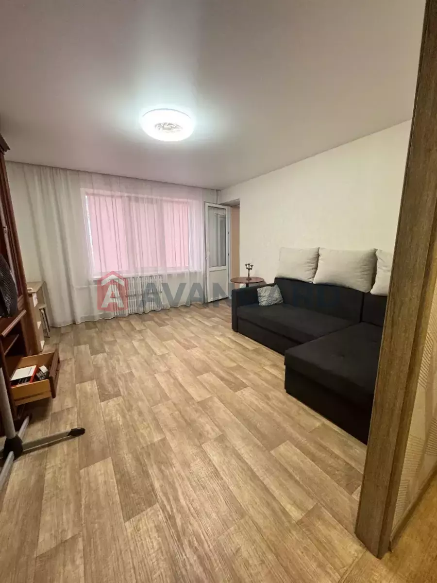 2 ����. ��������, 49/-/- ��. �., 3/9 ���� ���� 4