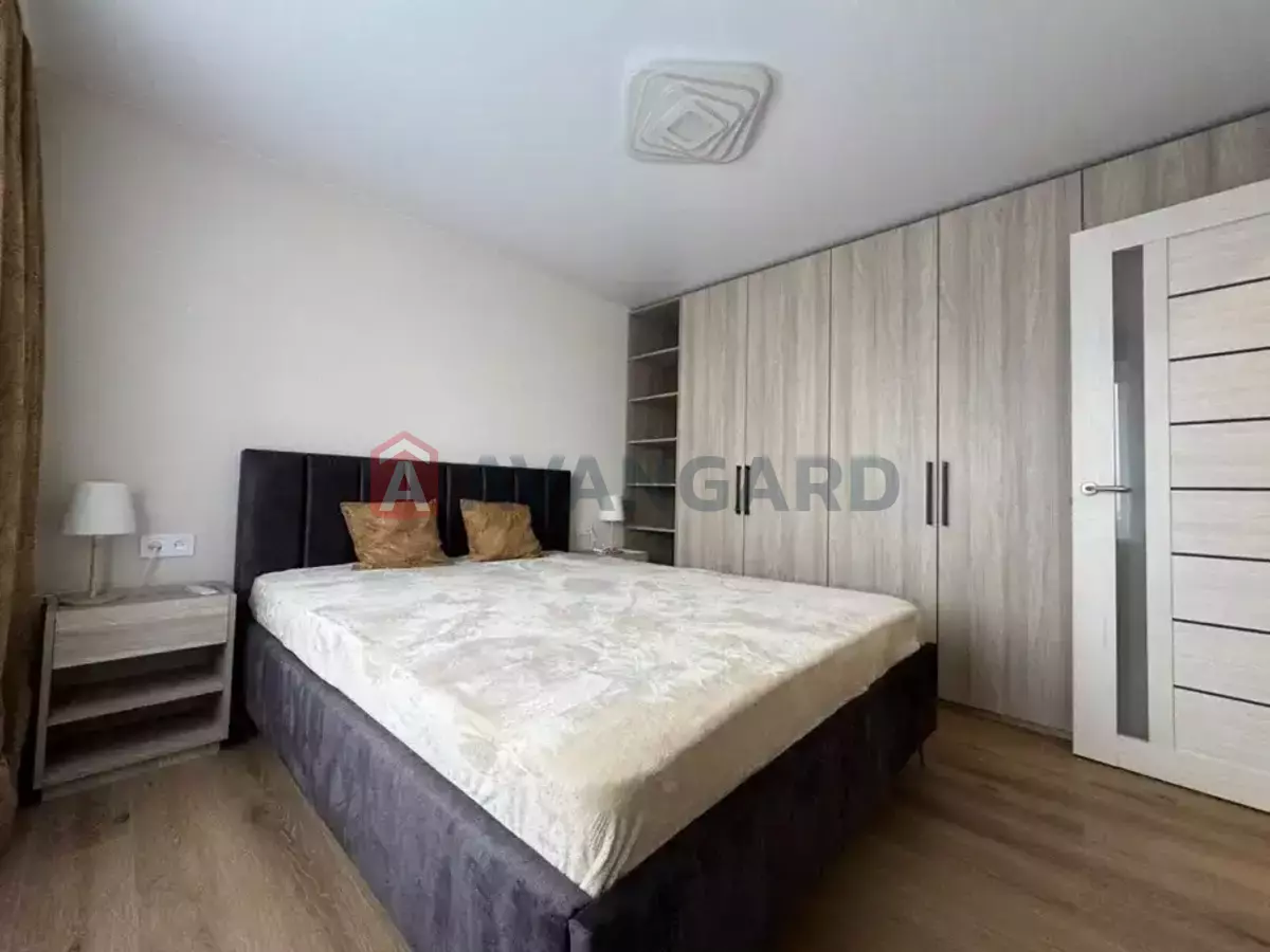 2 ��. ��������, 51/39/9 ��. �., 14/14 ������ ���� 8