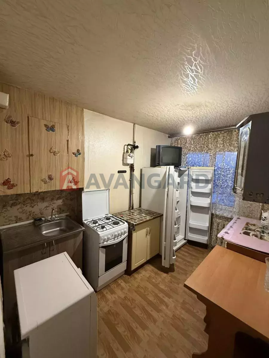 2 ����. ��������, 42/-/5 ��. �., 7/9 ���� ���� 1