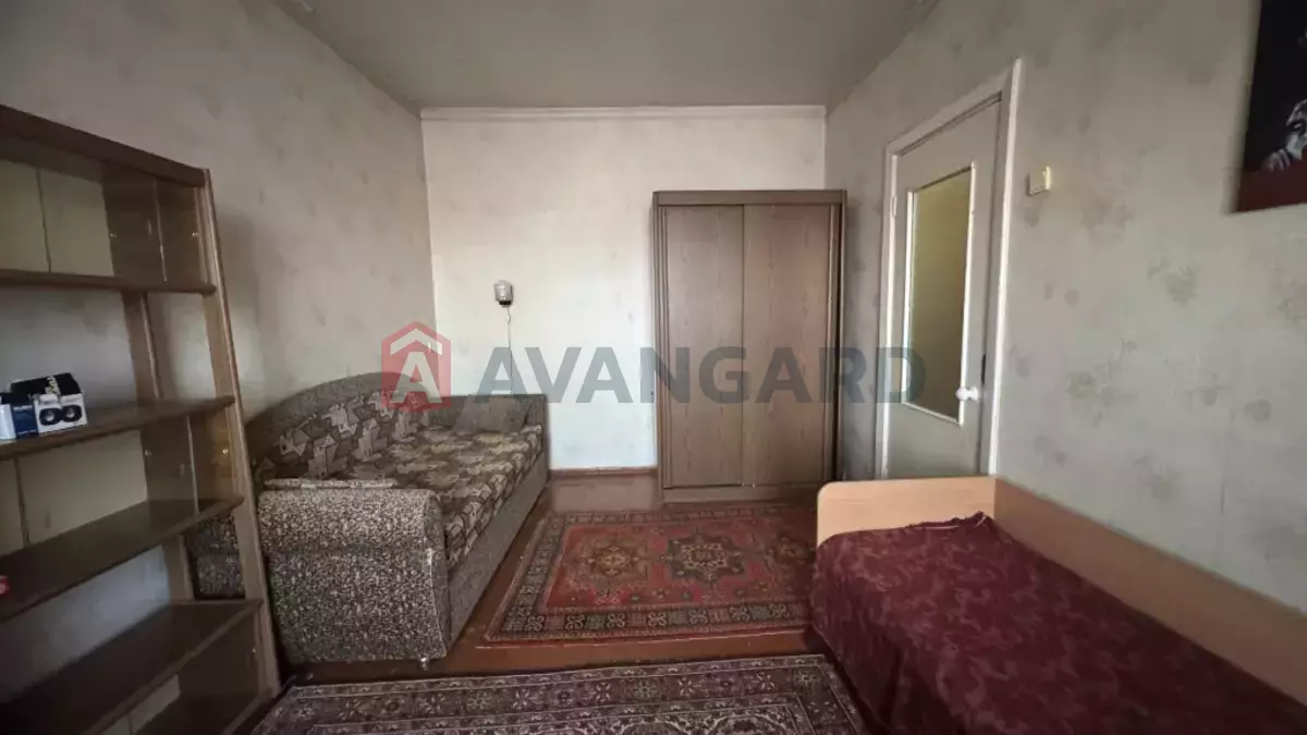 1 . , 28/-/- . ., 5/5   1