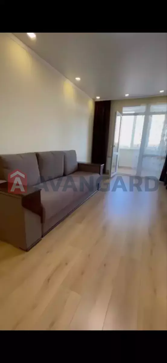 2 ��. ��������, 75/60/14 ��. �., 4/10 ������ ���� 10