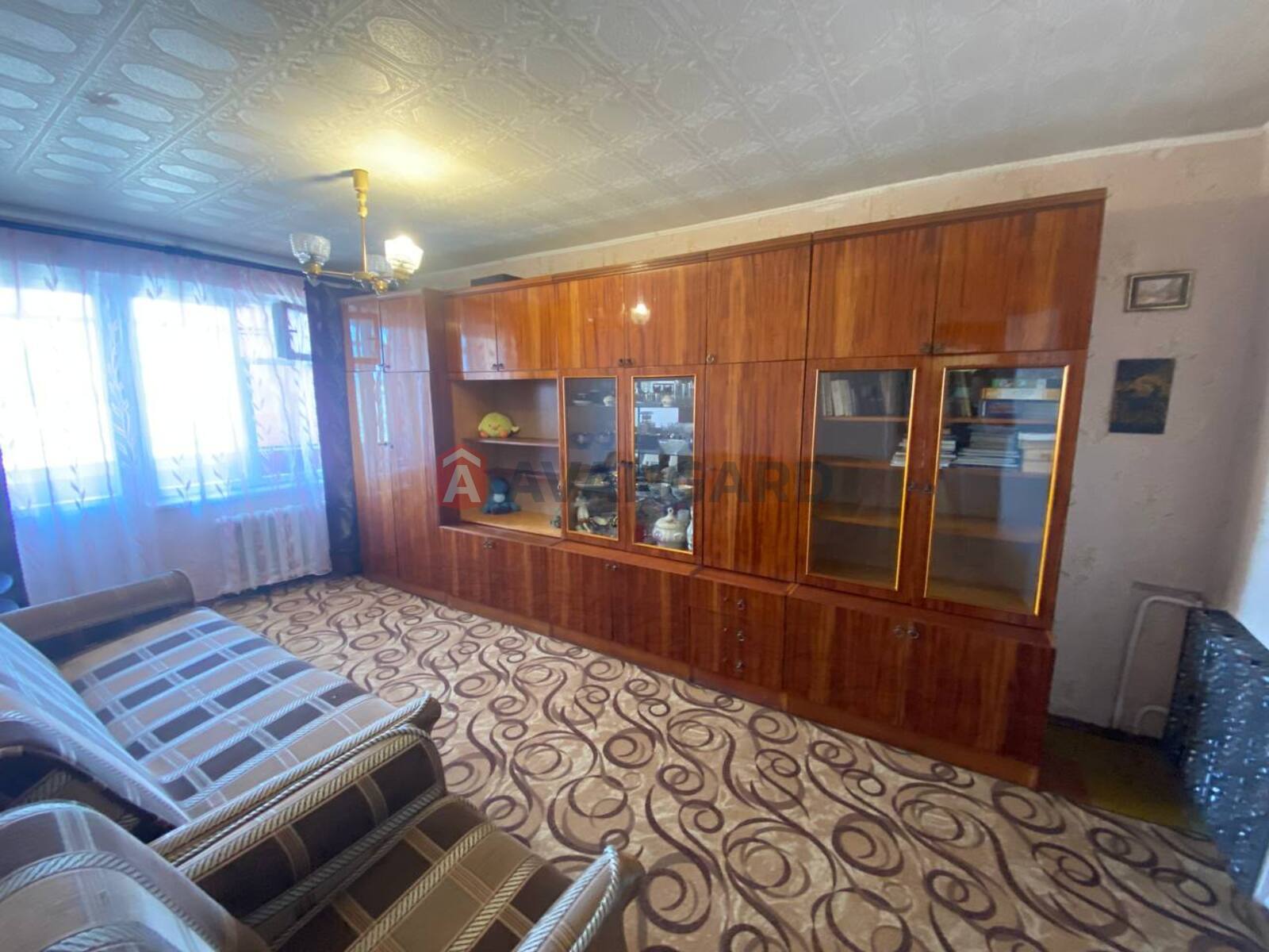 2 ��. ��������, 50/22/8 ��. �., 16/16 ������ ���� 4