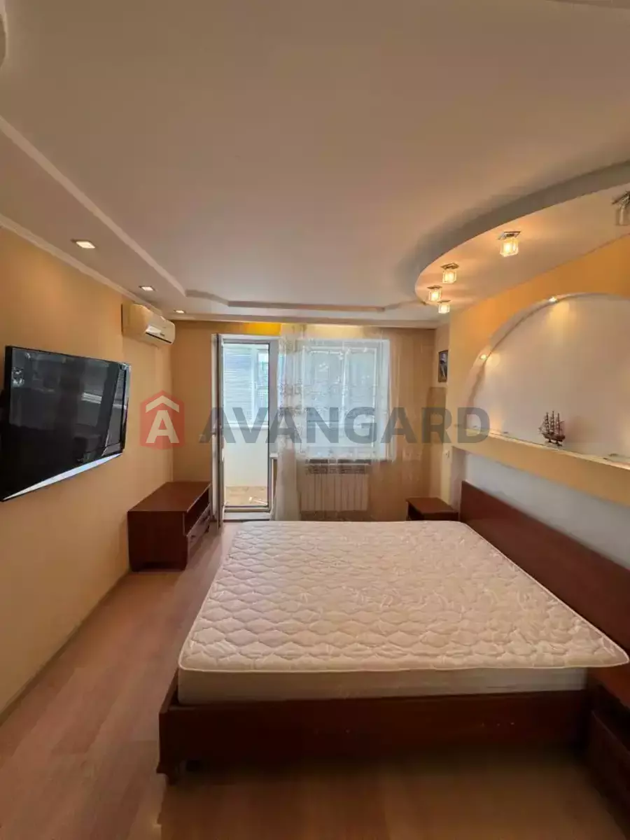 3 ��. ��������, 80/60/20 ��. �., 9/9 ������ ���� 5