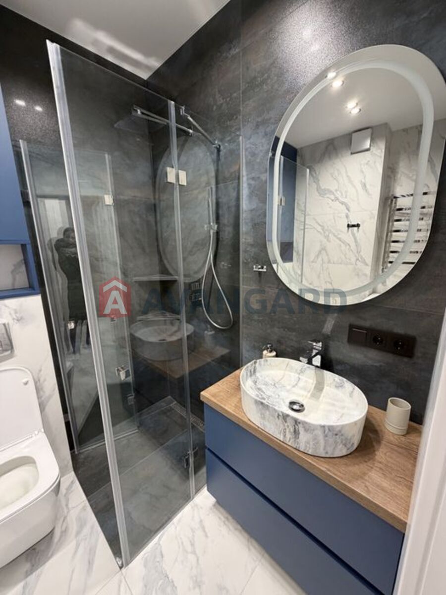 1 ����. ��������, 45/-/15 ��. �., 4/4 ���� ���� 5