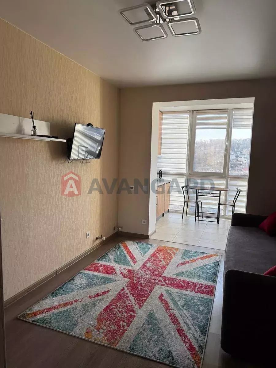 1 ��. ��������, 29/-/12 ��. �., 14/16 ������ ���� 5