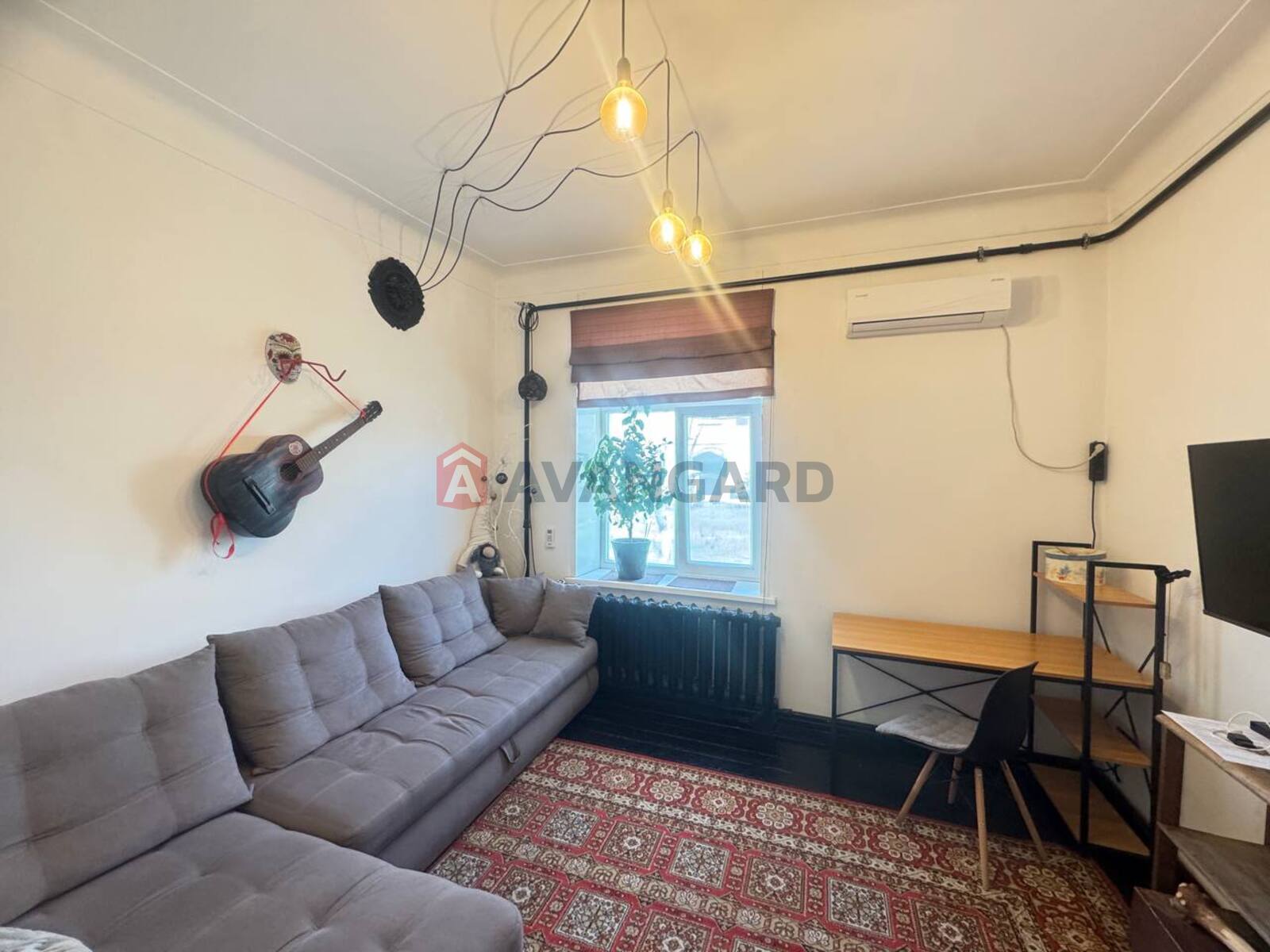 2 ��. ��������, 46/-/8 ��. �., 1/2 ������ ���� 4