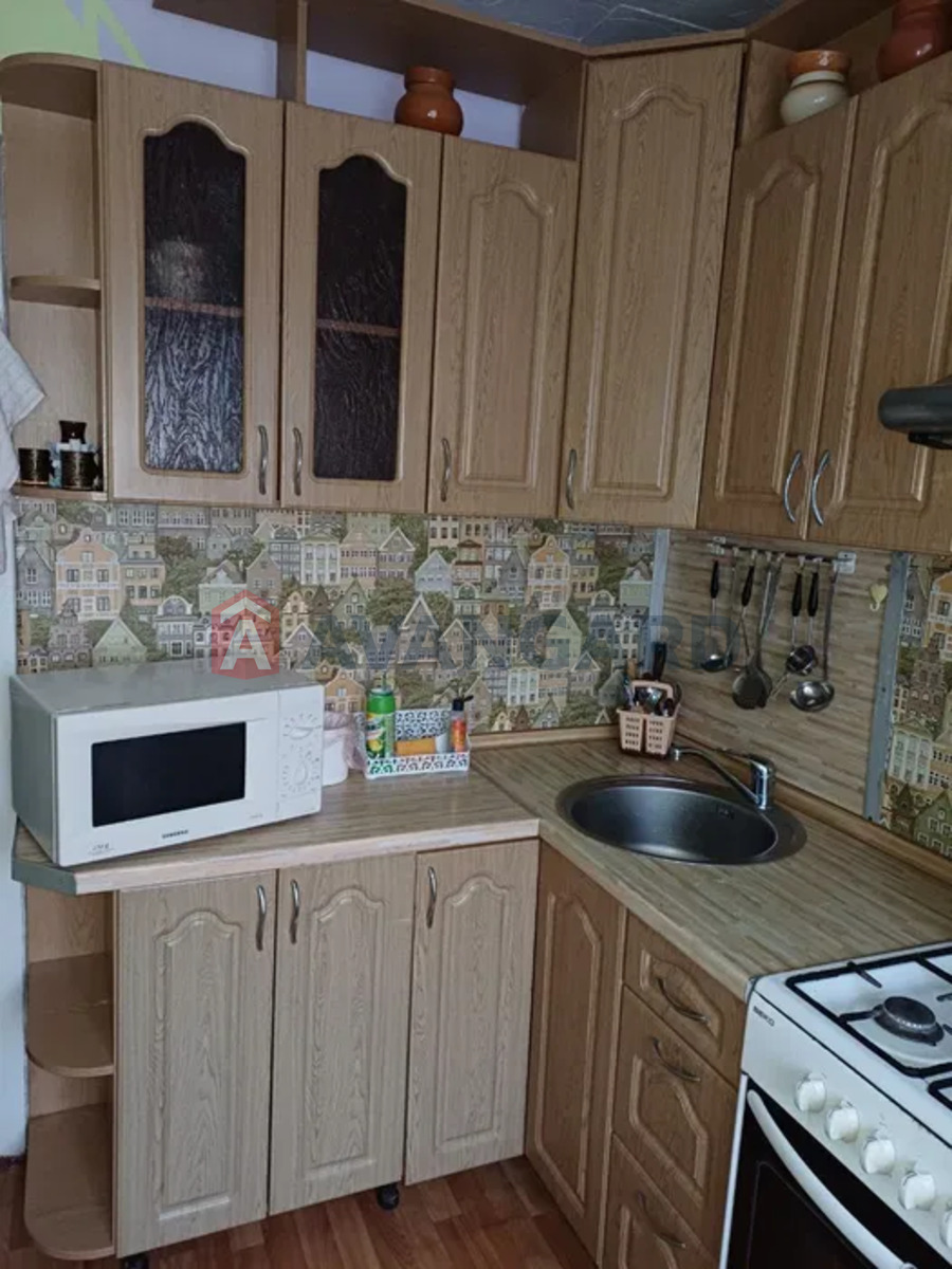 3 . , 60/-/8 . ., 7/9   6