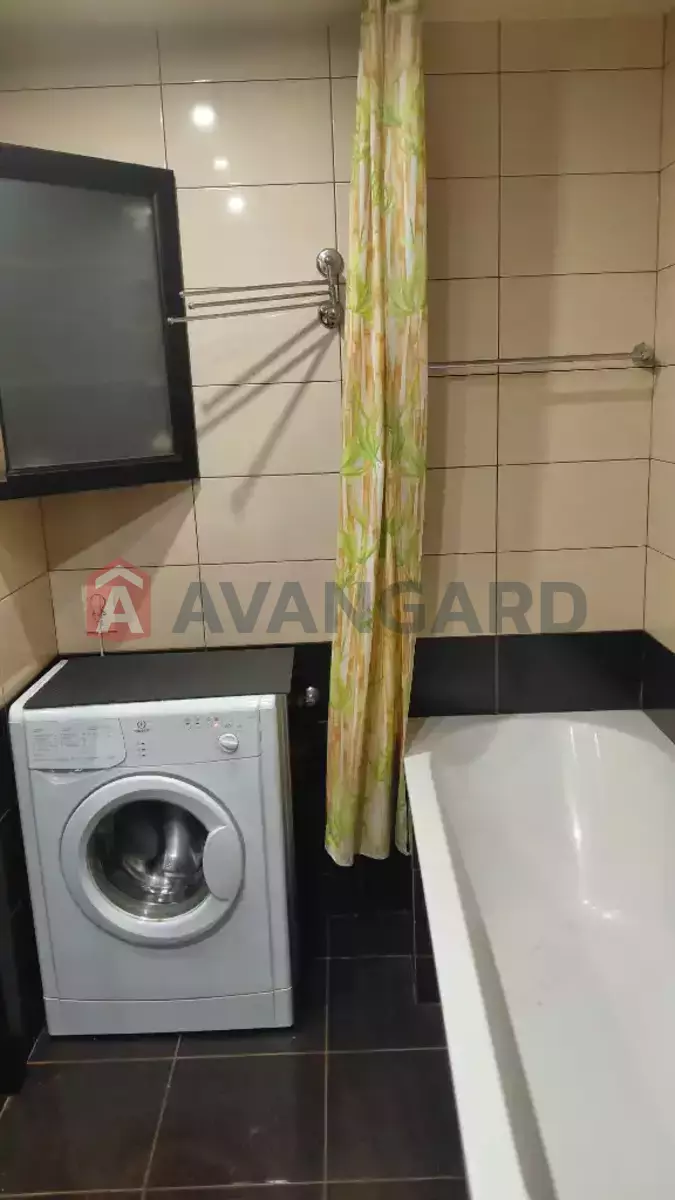 2 ����. ��������, 50/-/10 ��. �., 9/14 ���� ���� 18