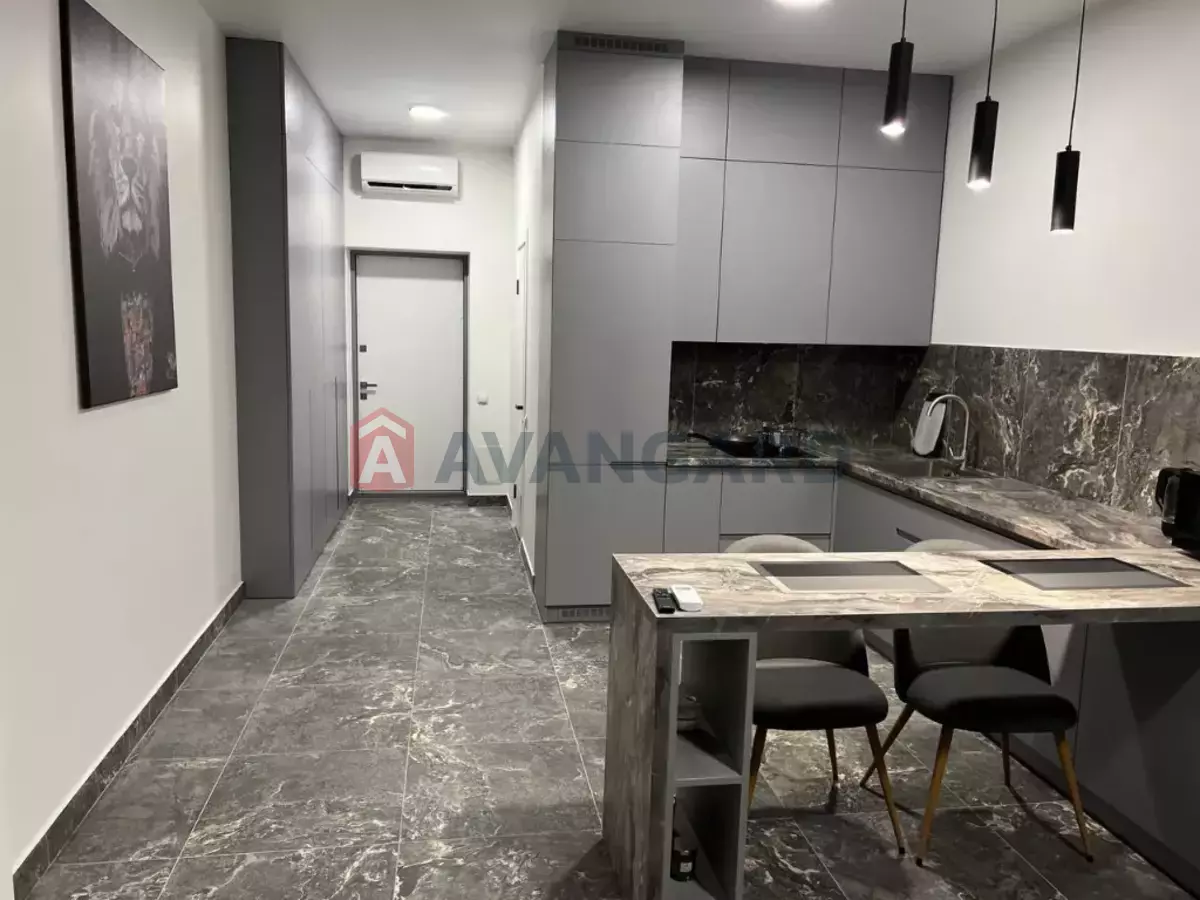 1 ����. ��������, 35/28/8 ��. �., 12/32 ���� ���� 1