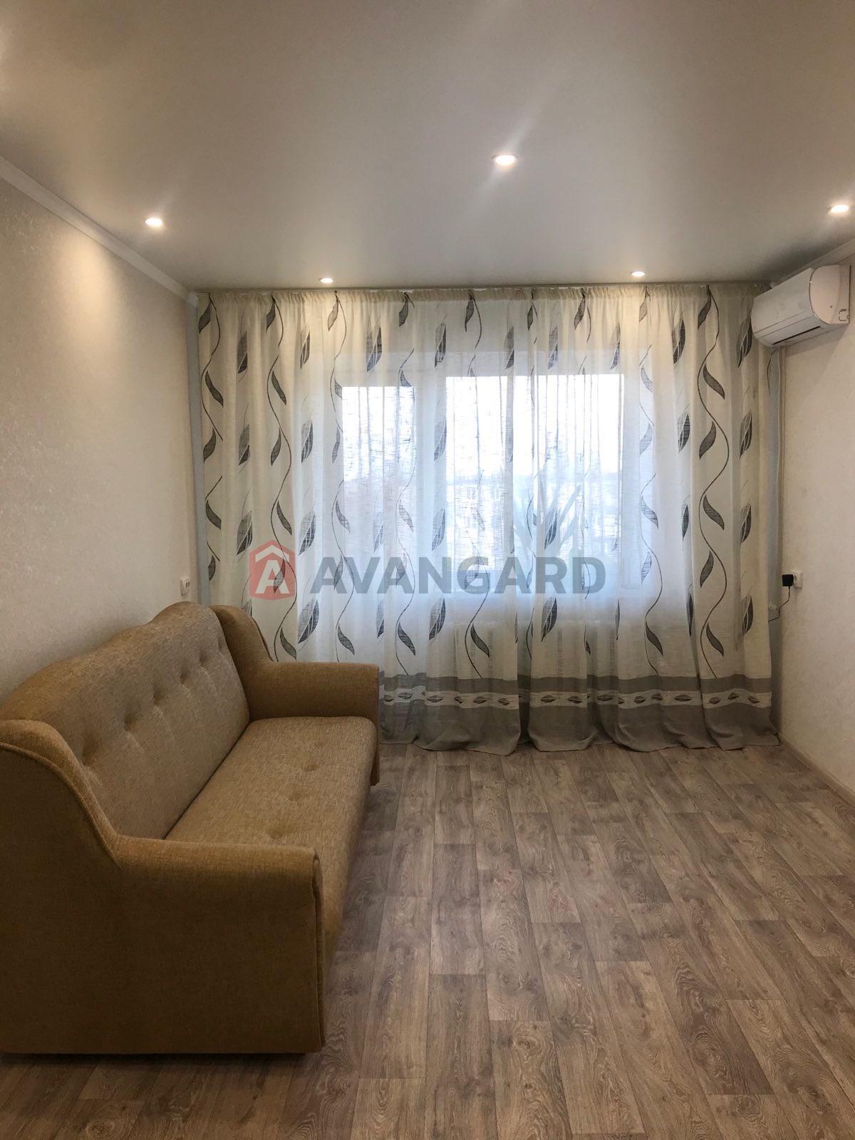 2 ����. ��������, 44/27/7 ��. �., 5/5 ���� ���� 2