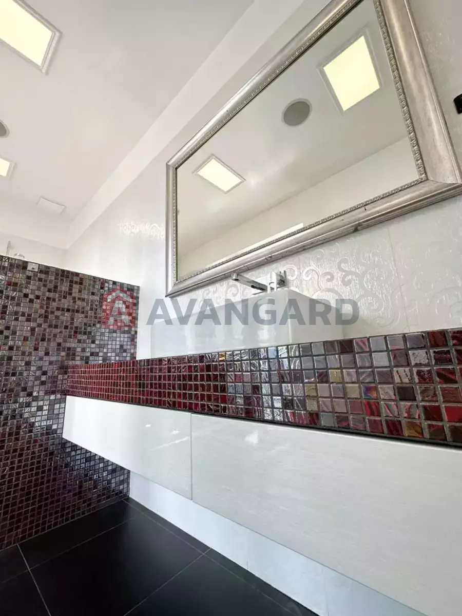 3 ��. ��������, 90/80/25 ��. �., 15/22 ������ ���� 20