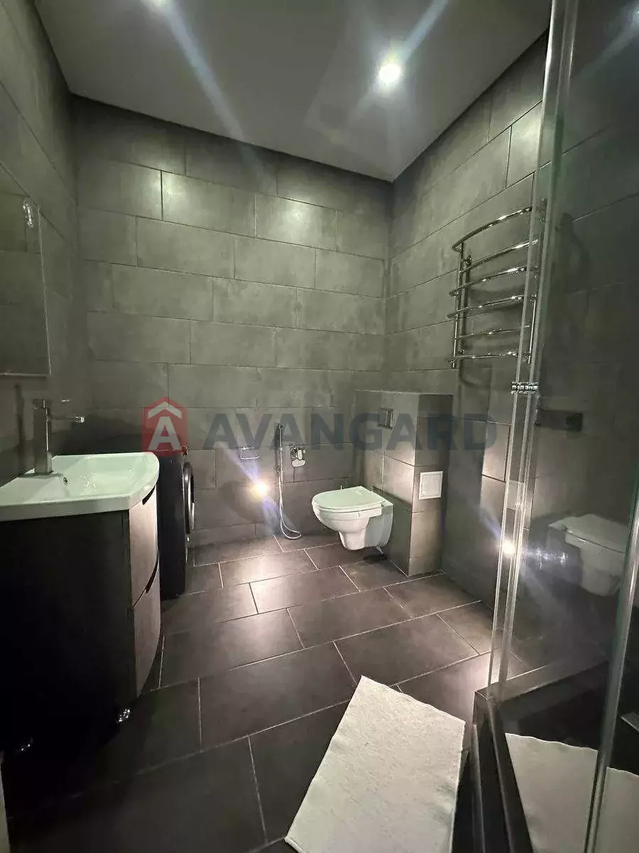 2 кім. квартира, 50/25/18 кв. м., 19/24 поверх фото 2 2 кім. квартира, 50/25/18 кв. м., 19/24 поверх фото 2