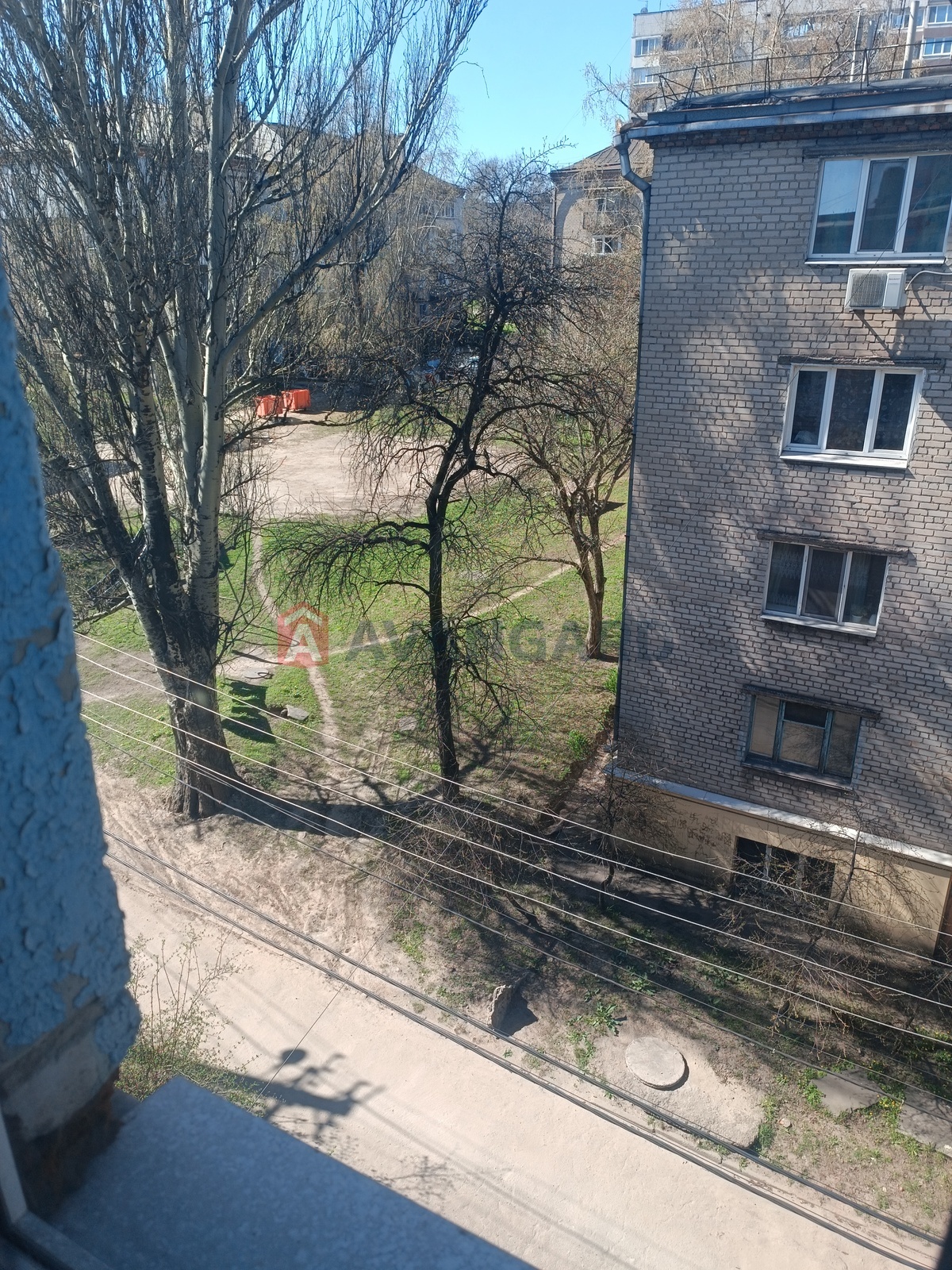 1 ����. ��������, 42,9/-/- ��. �., 4/4 ���� ���� 5