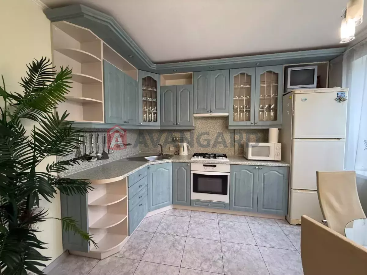 3 ��. ��������, 72/40/9 ��. �., 3/9 ������ ���� 21