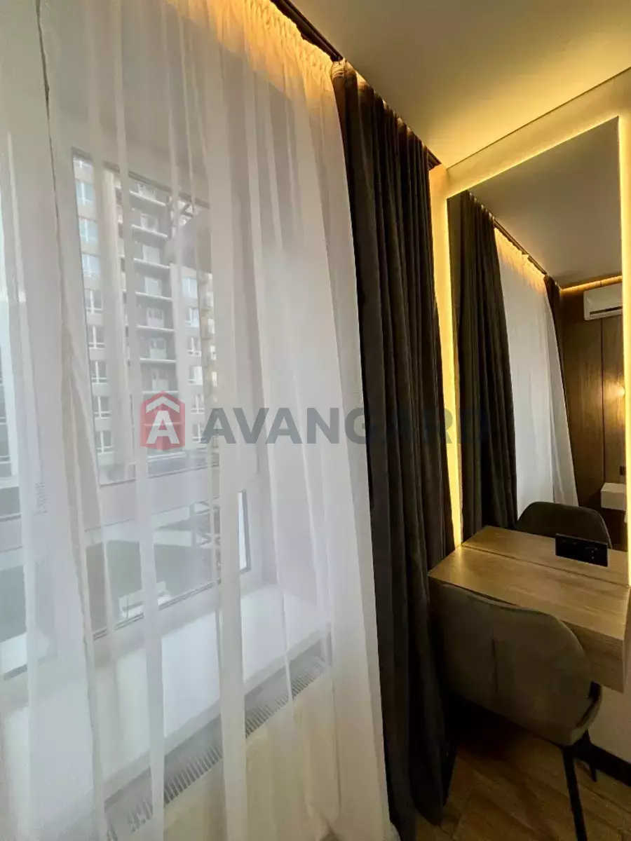 2 ��. ��������, 47/37/10 ��. �., 3/10 ������ ���� 3