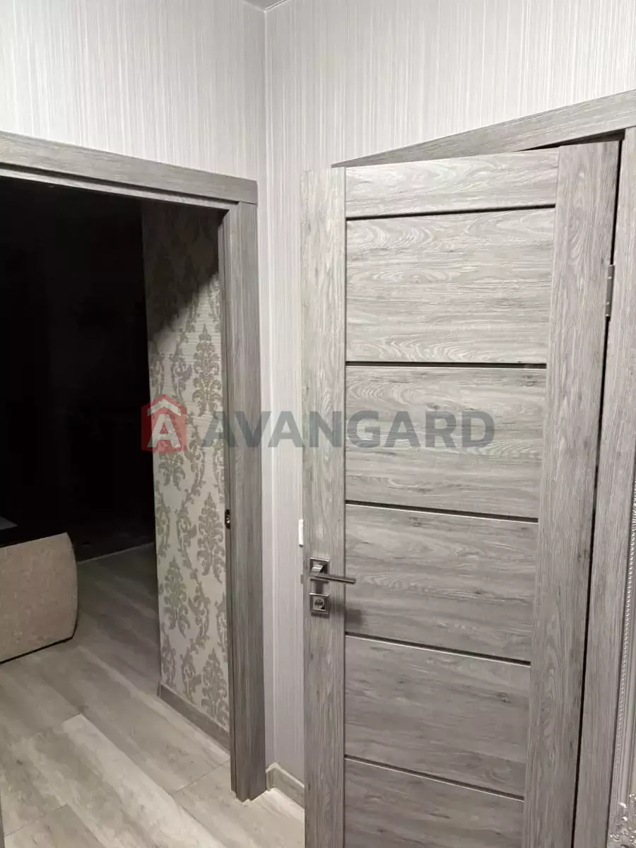 2 ��. ��������, 45/-/- ��. �., 8/10 ������ ���� 7