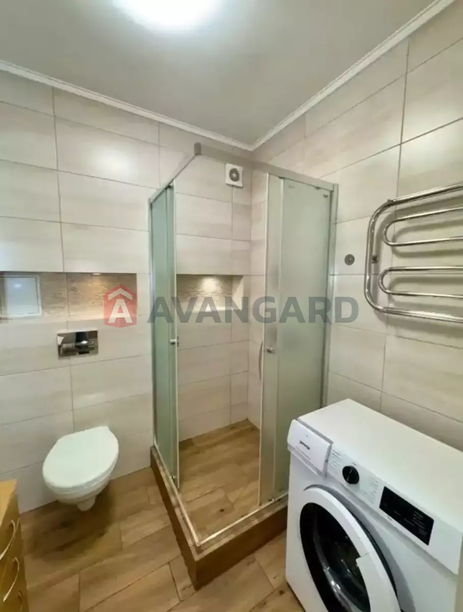 1 ����. ��������, 46/-/9 ��. �., 4/9 ���� ���� 8