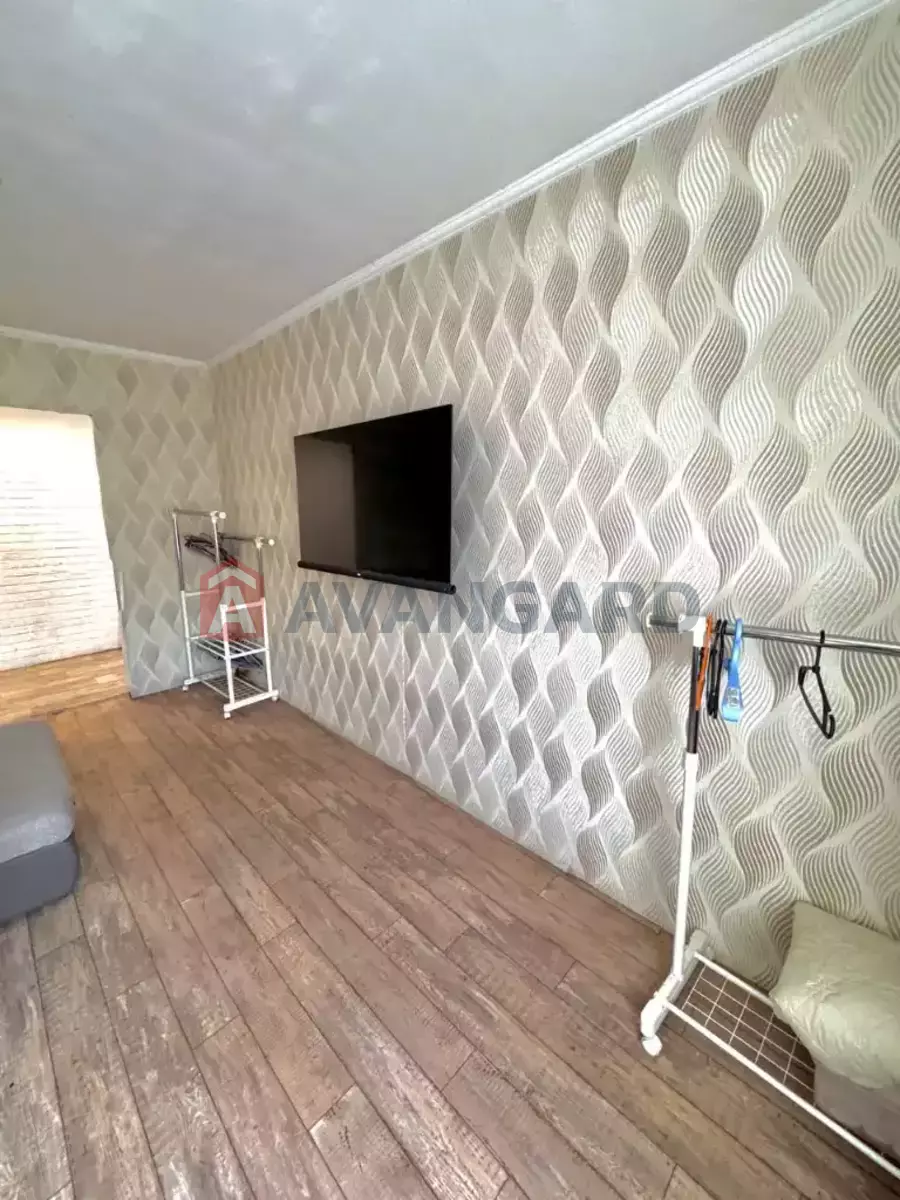 2 ����. ��������, 67/-/9 ��. �., 6/9 ���� ���� 11