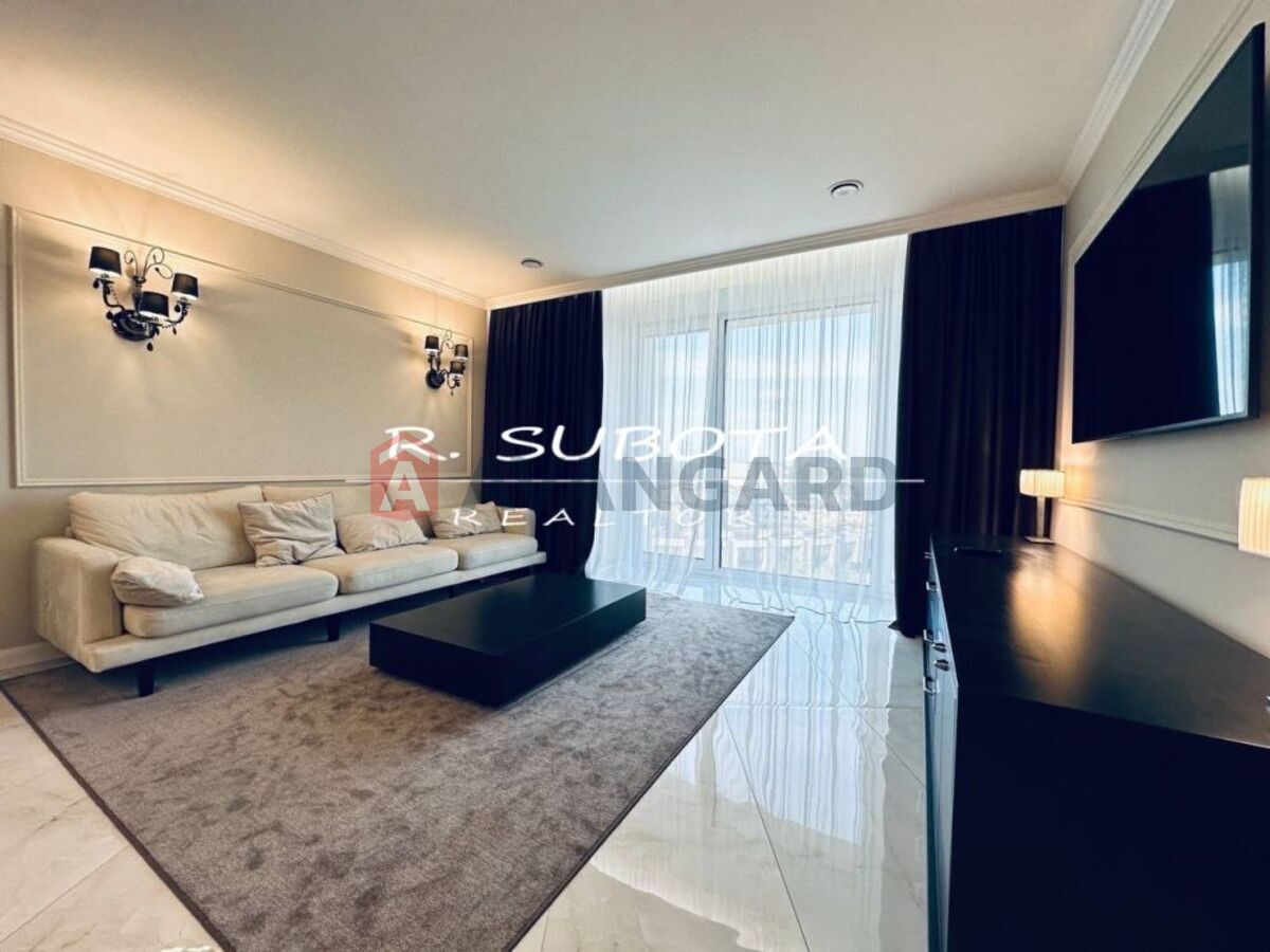 3 ��. ��������, 94/-/- ��. �., 8/22 ������ ���� 4