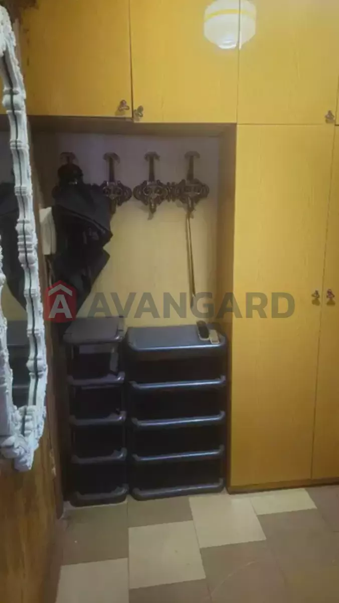 2 . , 53/-/8 . ., 9/9   11